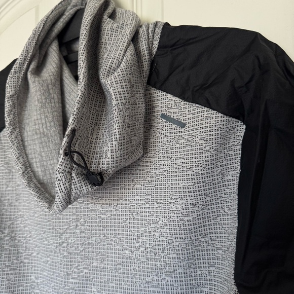 Nike Therma-Fit ADV Run Division Midlayer Shirt - Picture 6 of 12